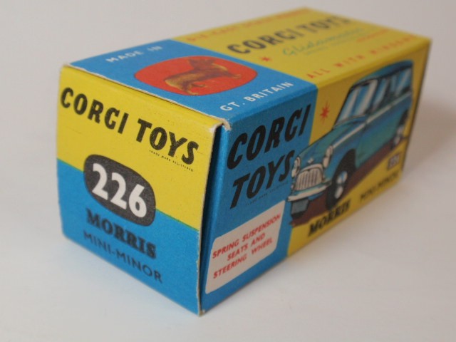 コーギー　No.226 モーリス・ミニ・マイナー（Corgi No.226 Morris Mini Minor)