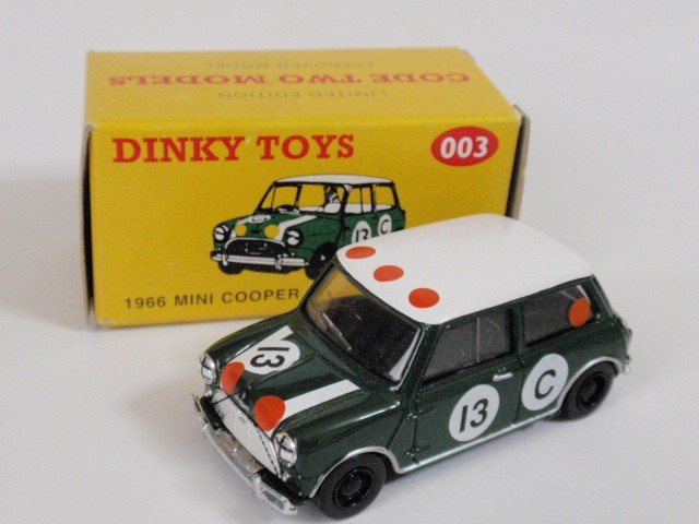 ディンキー　No.003　ミニ・クーパー　レーシングバージョン（DINKY No.003　DY-21-A1 1966 Austin Mini Cooper 'Racing Version'）