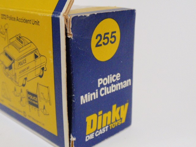 ディンキー　No.255　ポリス・ミニ・クラブマン（DINKY No.255 Police Mini Clubman）