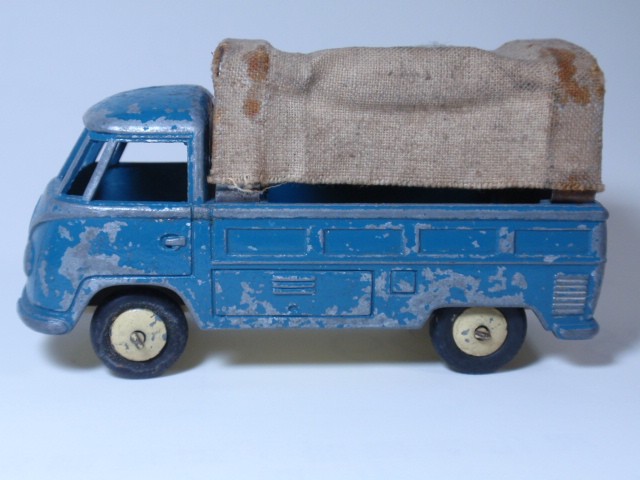 バッジー No.204/ＶＷ小型トラック（Budgie No.204/VW Pick Up Truck)