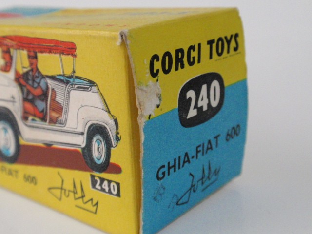 コーギー　No.240　ギア・フィアット600　ジョリー（CORGI No.240 Fiat 600 Jolly)