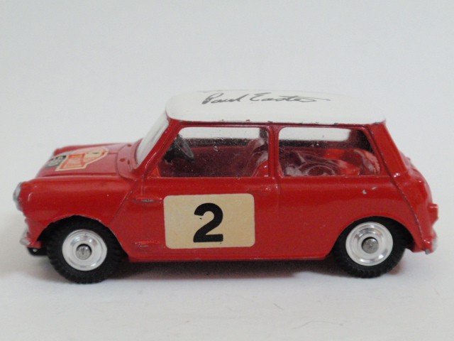 コーギー No.321 モンテ・カルロ・ラリー　サイン入り　B.M.C. ミニ・クーパーS  (Monte-Carlo Rally Autograghed B.M.C. Mini-Cooper S)