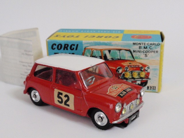 コーギー No.321 モンテ・カルロ　B.M.C. ミニ・クーパーS '65 (CORGI No.321 Monte-Carlo B.M.C. Mini-Cooper S)