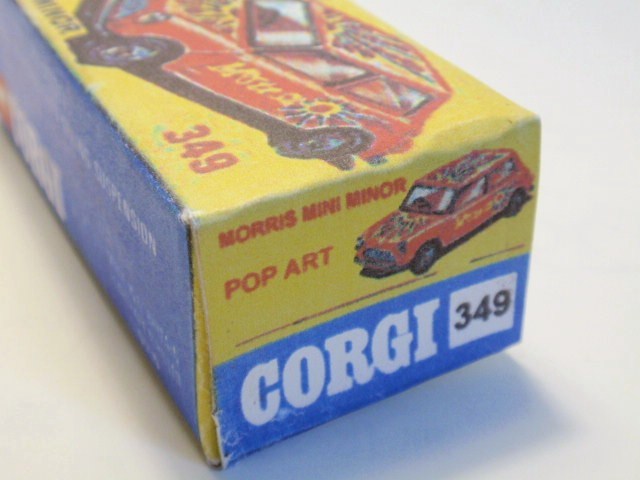 コーギー　No.349　モーリス・ミニ・マイナー　ポップアート（Corgi No.349 Morris Mini Minor POP　ART)