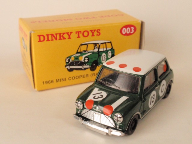 マッチボックスディンキー　No.DY-21-A1　ミニクーパー　レーシングバージョン（Matchbox Dinky No.DY-21-A1 1966 Mini Cooper 'Racing Version'）