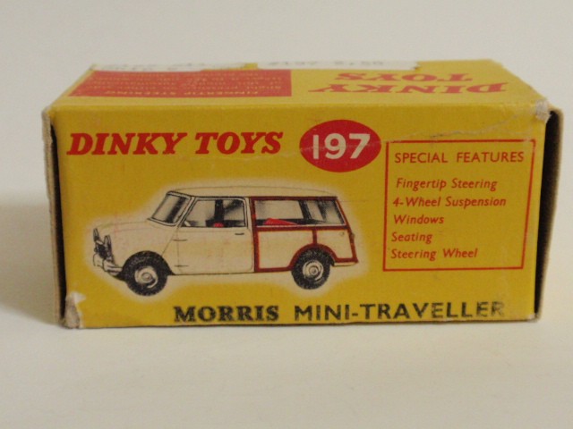 ディンキー　No.197　モーリス・ミニ・トラベラー（Morris Mini Traveller)
