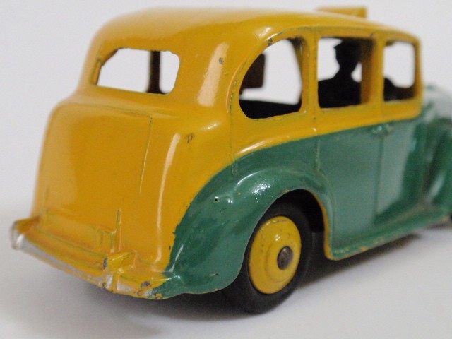 ディンキー　No.40H/254　オースチン・タクシー（DINKY No.40H/254 Austin Taxi）
