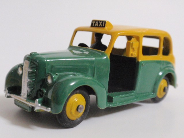 ディンキー　No.254　オースチン・タクシー（DINKY No.254 Austin Taxi）