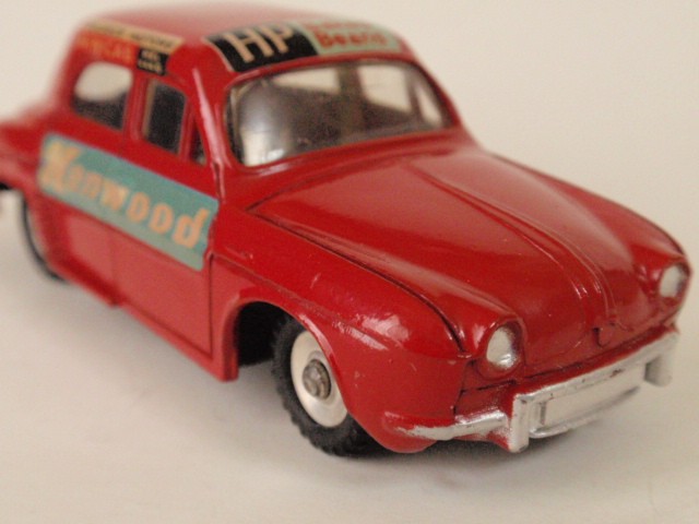 ディンキー　No.268　ルノー・ドルフィン・ミニキャブ（DINKY No.268 Renault Dauphine Mini-Cab)
