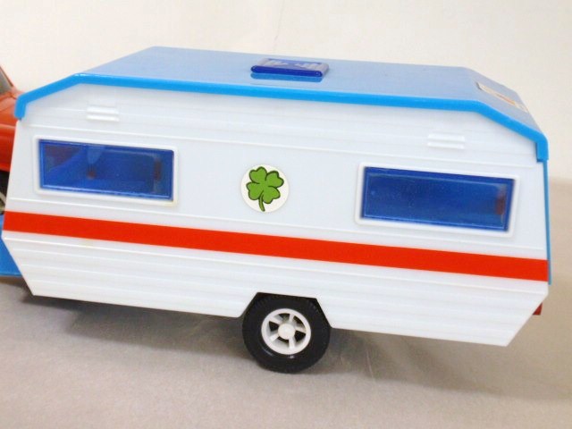 ミスターP　ミニ・クーパー＆キャラバン（Mister P Mini Cooper with Caravan)