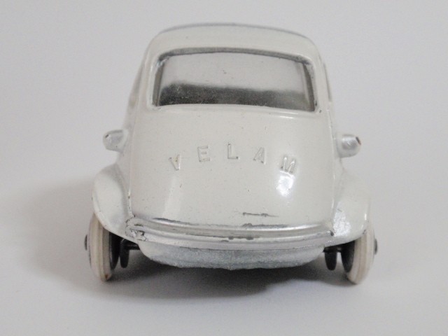 キラル／ベラム・イセッタ'58（QUIRALU/Velam Isetta '58)